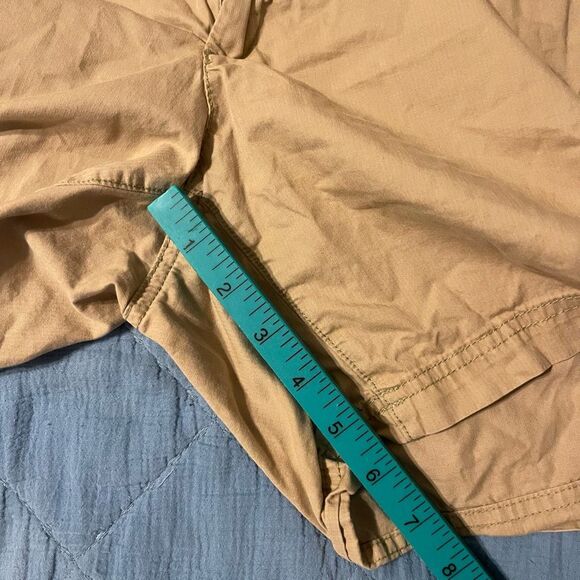 Eddie Bauer Khaki Shorts 16 - Picture 5 of 7